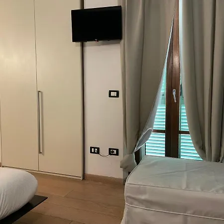 Elegante Matrimoniale Con Balcone A 500 Mt Dal Mare بيت ضيافة